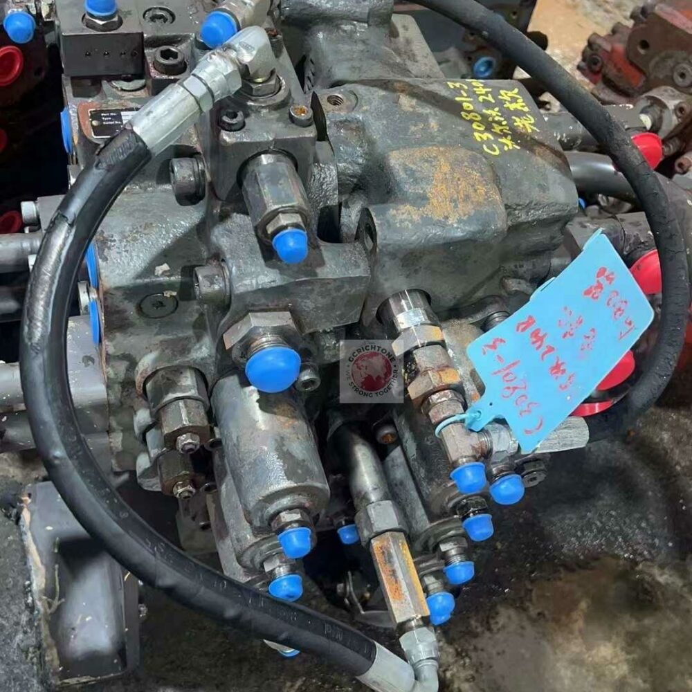 Гидрораспределитель Volvo EC240B VOE 14636701 Гидрораспределитель Volvo EC240B VOE 14636701